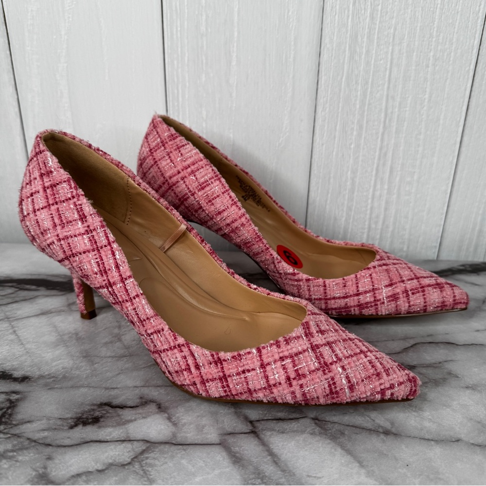 Charles by Charles David Angelica Pink Plaid Textile Pointed Toe Pumps Size 6M
